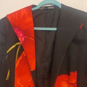 Bold and classy NWOT Ellen Tracy jacket w/ zipper  black  & orange red pretty